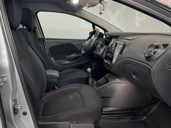 Renault Kaptur I с пробегом 2016 года, цена 1 149 000 рублей, 180000 км, внедорожник, Автокод Объявления
