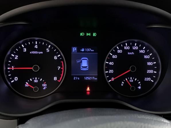Kia Rio IV с пробегом 2018 года, цена 1 565 000 рублей, 125217 км, хэтчбек, Автокод Объявления