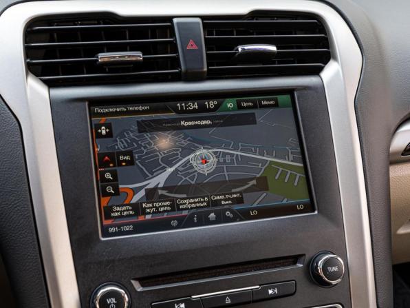 Ford Fusion (North America) II с пробегом 2015 года, цена 1 435 000 рублей, 160360 км, седан, Автокод Объявления