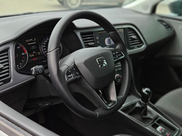 SEAT Leon III Рестайлинг с пробегом 2018 года, цена 1 250 000 рублей, 220300 км, универсал, Автокод Объявления