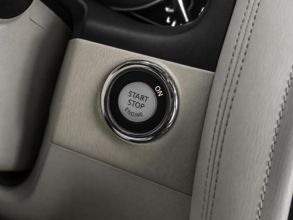 Infiniti QX80 I Рестайлинг с пробегом 2014 года, цена 3 499 000 рублей, 260345 км, внедорожник, Автокод Объявления