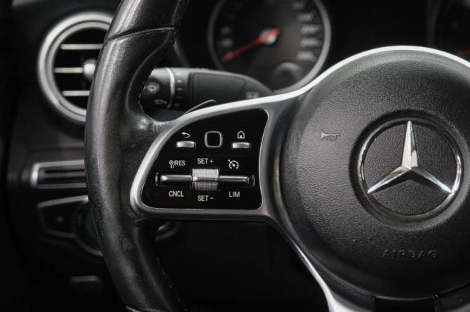 Mercedes-Benz C-Класс IV (W205) Рестайлинг с пробегом 2019 года, цена 3 659 000 рублей, 136000 км, седан, Автокод Объявления