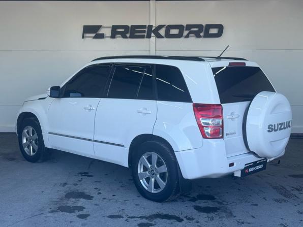 Suzuki Grand Vitara II Рестайлинг 2 с пробегом 2013 года, цена 1 479 000 рублей, 288782 км, внедорожник, Автокод Объявления