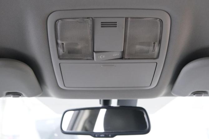 Toyota Avensis III с пробегом 2009 года, цена 1 049 000 рублей, 370000 км, седан, Автокод Объявления