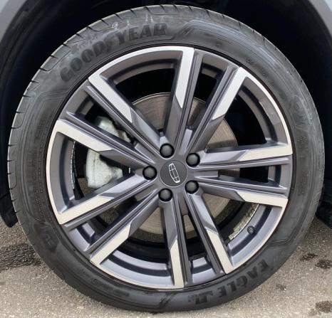 Geely Monjaro I с пробегом 2024 года, цена 3 400 000 рублей, 28465 км, внедорожник, Автокод Объявления