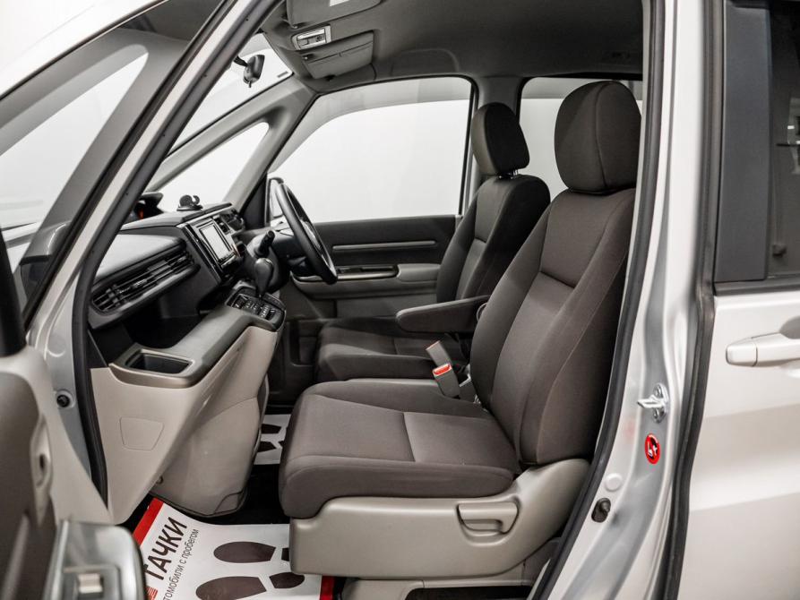 Honda Stepwgn V Рестайлинг Красноярск  - изображение 5