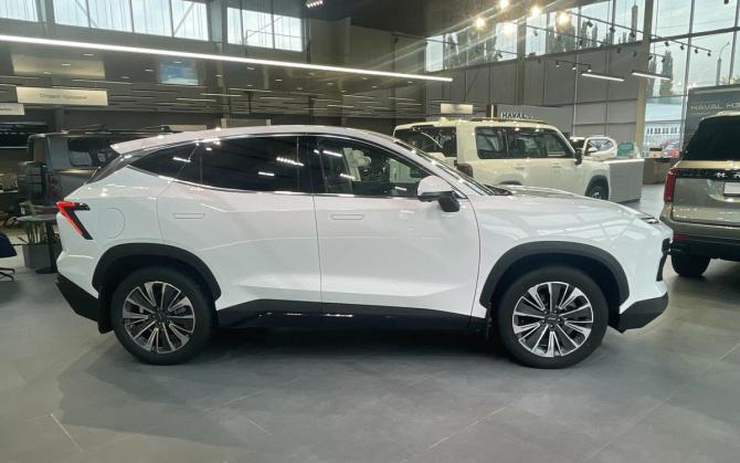 JETOUR DASHING I с пробегом 2024 года, цена 2 761 200 рублей, 8193 км, внедорожник, Автокод Объявления