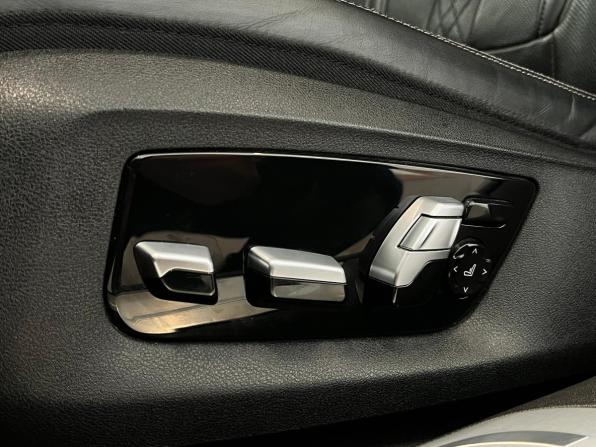 BMW 7 серии VI (G11/G12) Рестайлинг с пробегом 2020 года, цена 4 880 000 рублей, 186306 км, седан, Автокод Объявления
