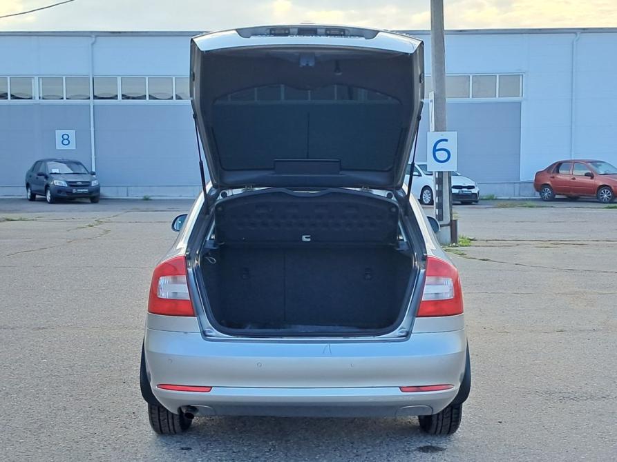 Skoda Octavia II (A5) Рестайлинг Набережные Челны  - изображение 12