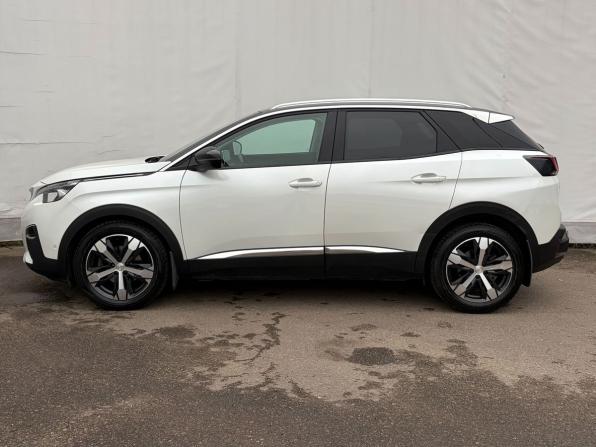 Peugeot 3008 II с пробегом 2017 года, цена 1 490 000 рублей, 119660 км, внедорожник, Автокод Объявления