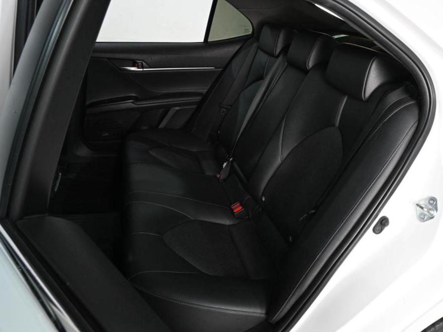 Toyota Camry VIII (XV70) Рестайлинг Ростов-на-Дону  - изображение 9
