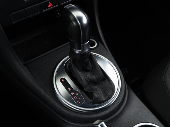 Volkswagen Beetle II (A5) с пробегом 2013 года, цена 1 143 055 рублей, 213431 км, хэтчбек, Автокод Объявления