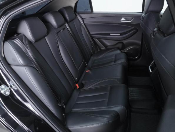 Omoda S5 с пробегом 2023 года, цена 1 579 999 рублей, 43892 км, седан, Автокод Объявления