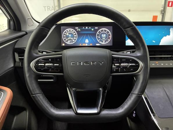 Omoda C5 I с пробегом 2023 года, цена 1 925 000 рублей, 10000 км, внедорожник, Автокод Объявления