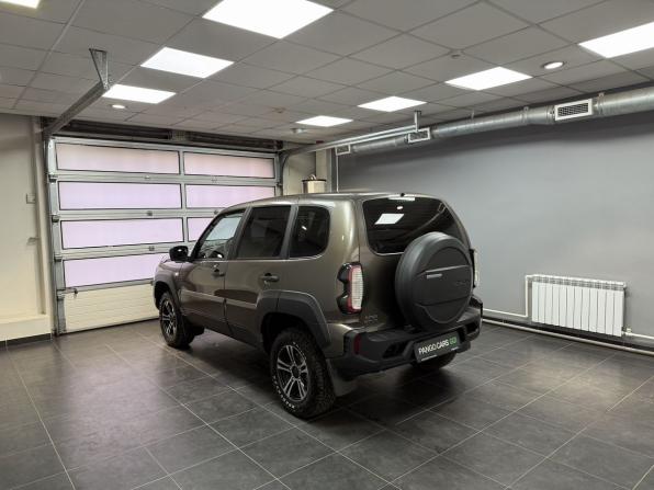 Lada (ВАЗ) Niva Travel I с пробегом 2024 года, цена 1 200 000 рублей, 8000 км, внедорожник, Автокод Объявления
