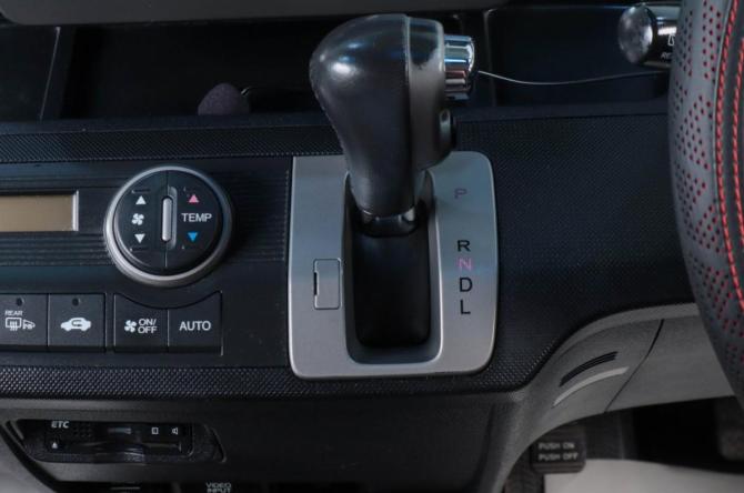 Honda Freed I с пробегом 2012 года, цена 1 439 000 рублей, 160000 км, компактвэн, Автокод Объявления