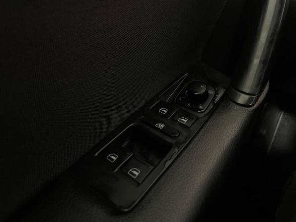 Volkswagen Passat B7 с пробегом 2011 года, цена 990 000 рублей, 164424 км, седан, Автокод Объявления