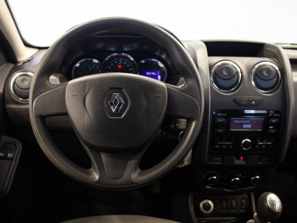 Renault Duster I Рестайлинг с пробегом 2017 года, цена 1 383 000 рублей, 78379 км, внедорожник, Автокод Объявления