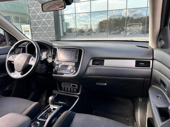 Mitsubishi Outlander III Рестайлинг 3 с пробегом 2018 года, цена 1 699 000 рублей, 108758 км, внедорожник, Автокод Объявления