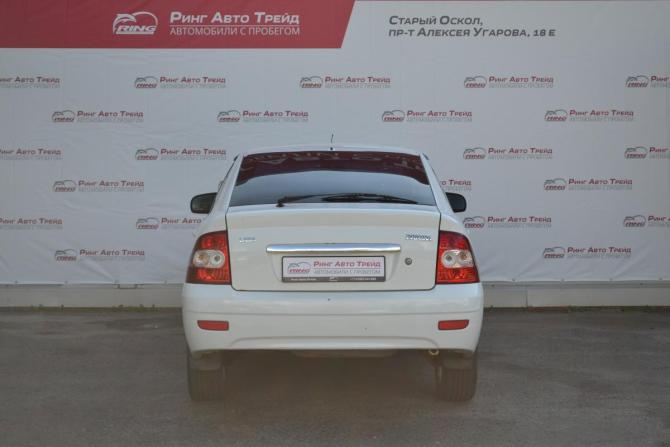 Lada (ВАЗ) Priora I с пробегом 2011 года, цена 340 000 рублей, 255289 км, хэтчбек, Автокод Объявления