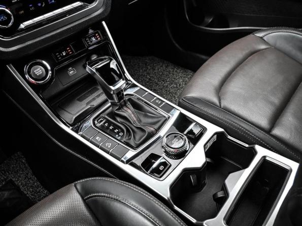 SsangYong Korando IV с пробегом 2021 года, цена 2 279 000 рублей, 93847 км, внедорожник, Автокод Объявления