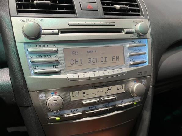 Toyota Camry VI (XV40) Рестайлинг с пробегом 2011 года, цена 1 049 000 рублей, 572896 км, седан, Автокод Объявления
