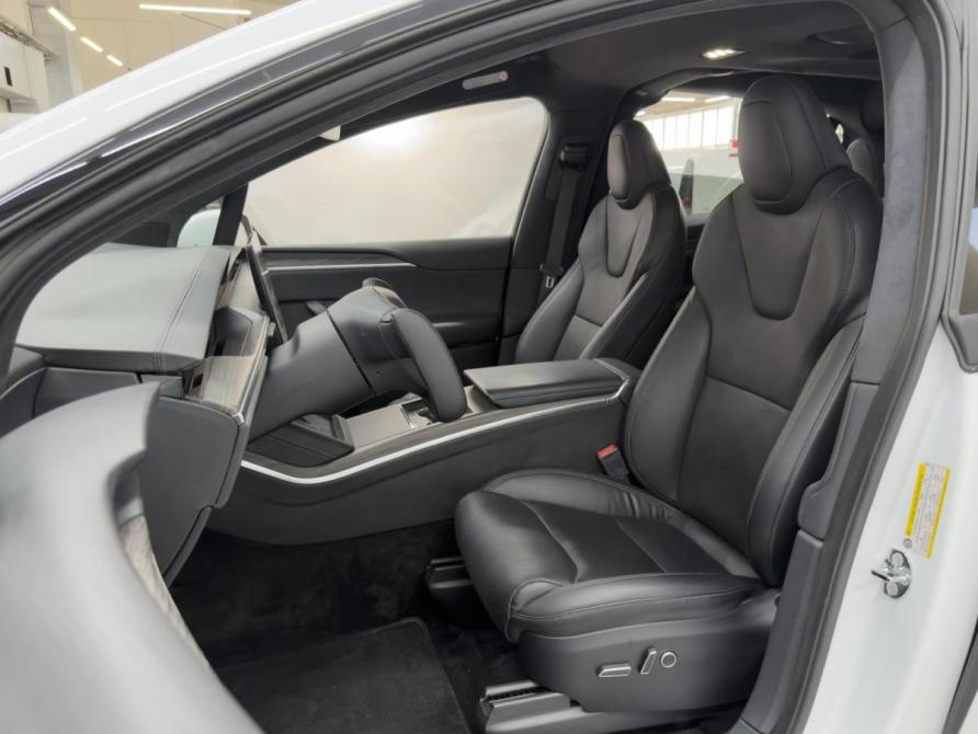 Tesla Model X I Рестайлинг Ростов-на-Дону  - изображение 10