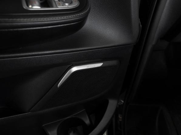 Mercedes-Benz V-Класс III (W447) Рестайлинг с пробегом 2021 года, цена 7 400 000 рублей, 150333 км, минивэн, Автокод Объявления