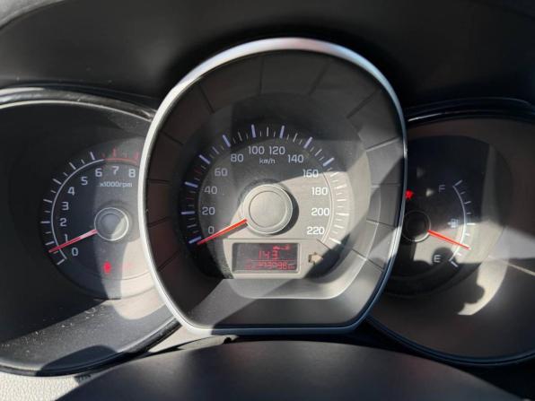 Kia Rio III с пробегом 2014 года, цена 670 000 рублей, 373096 км, седан, Автокод Объявления