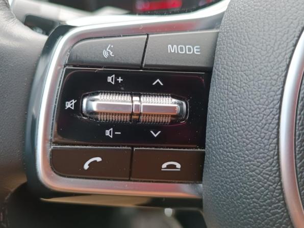 Kia Sorento IV с пробегом 2021 года, цена 3 395 000 рублей, 73500 км, внедорожник, Автокод Объявления
