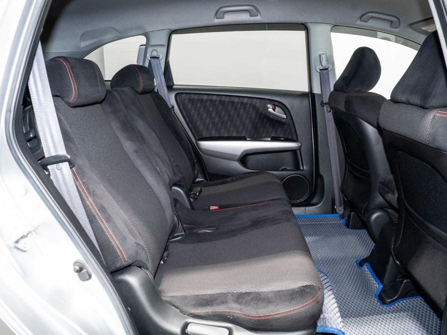 Honda Stream II Рестайлинг Чита  - изображение 6