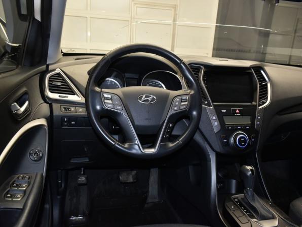 Hyundai Santa Fe III с пробегом 2013 года, цена 1 690 000 рублей, 139172 км, внедорожник, Автокод Объявления