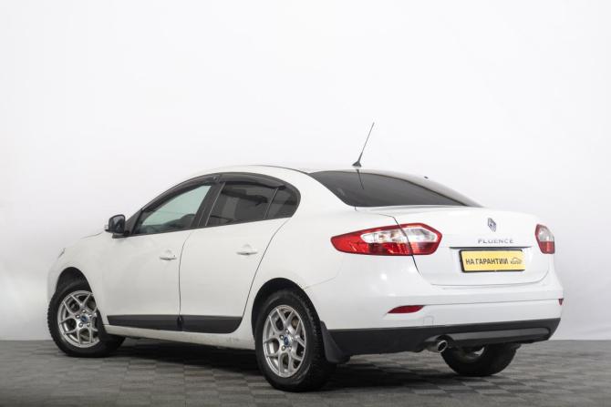 Renault Fluence I Рестайлинг с пробегом 2015 года, цена 979 000 рублей, 181000 км, седан, Автокод Объявления