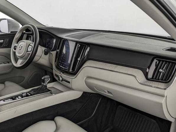 Volvo XC60 II с пробегом 2019 года, цена 3 520 000 рублей, 130000 км, внедорожник, Автокод Объявления