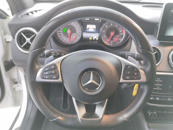Mercedes-Benz GLA I (X156) с пробегом 2015 года, цена 1 950 000 рублей, 145000 км, внедорожник, Автокод Объявления