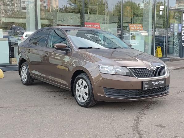 Skoda Rapid I Рестайлинг с пробегом 2017 года, цена 698 000 рублей, 100548 км, лифтбек, Автокод Объявления