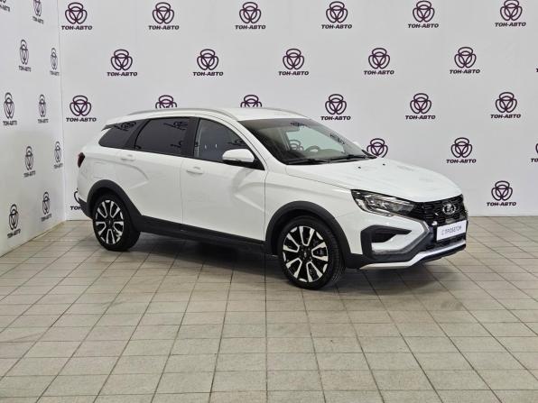 Lada (ВАЗ) Vesta I Рестайлинг (NG) с пробегом 2024 года, цена 1 533 000 рублей, 14573 км, универсал, Автокод Объявления