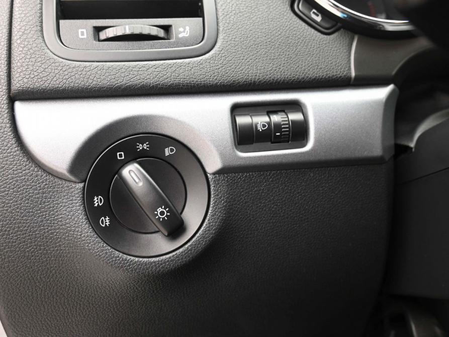 Skoda Yeti I Рестайлинг Ростов-на-Дону  - изображение 16