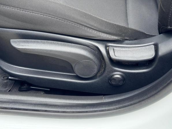 Hyundai Solaris II Рестайлинг с пробегом 2020 года, цена 1 330 000 рублей, 66056 км, седан, Автокод Объявления