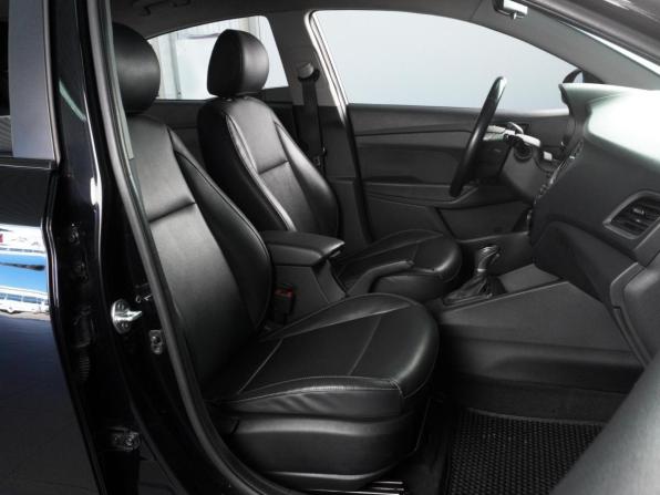 Hyundai Solaris II с пробегом 2018 года, цена 1 550 000 рублей, 97000 км, седан, Автокод Объявления