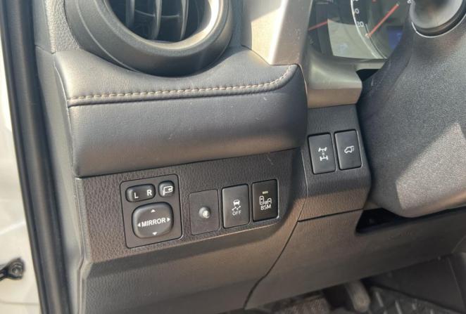 Toyota RAV4 IV (XA40) с пробегом 2013 года, цена 1 920 000 рублей, 212583 км, внедорожник, Автокод Объявления