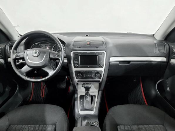 Skoda Octavia II (A5) Рестайлинг с пробегом 2012 года, цена 660 000 рублей, 271012 км, лифтбек, Автокод Объявления