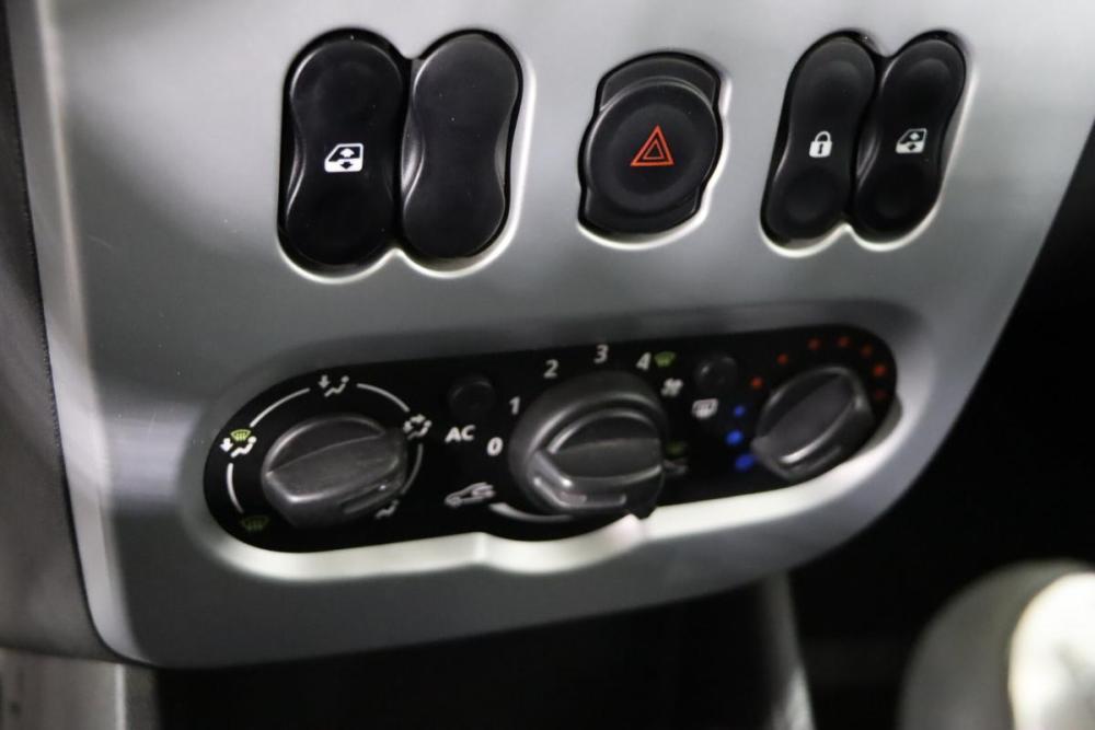 Renault Sandero I Нижний Новгород  - изображение 16