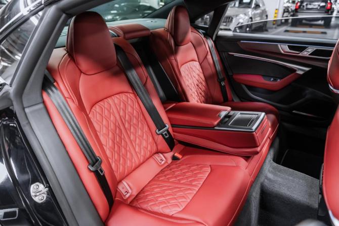 Новый Audi A7 II (4K) 2025 года, цена 7 490 000 рублей, седан, Автокод Объявления