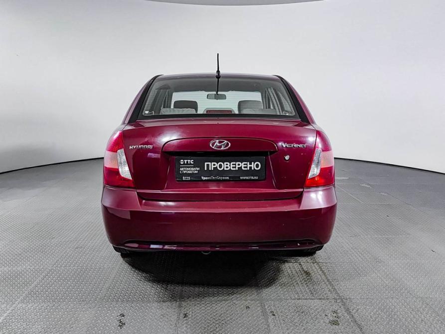 Hyundai Verna II Уфа  - изображение 7