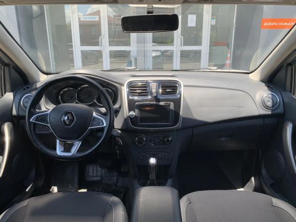 Renault Logan II Рестайлинг с пробегом 2022 года, цена 1 095 000 рублей, 74000 км, седан, Автокод Объявления