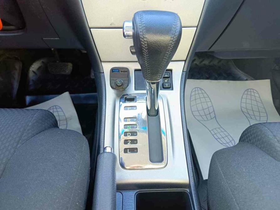 Toyota Corolla IX (E120 E130) Рестайлинг Тюмень  - изображение 19