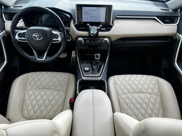 Toyota RAV4 V (XA50) с пробегом 2021 года, цена 3 250 000 рублей, 55668 км, внедорожник, Автокод Объявления
