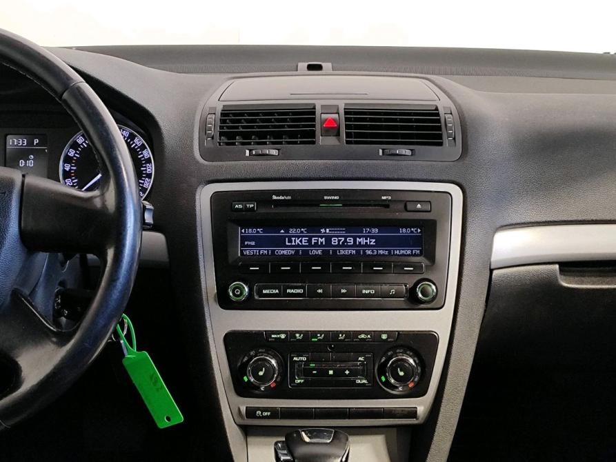 Skoda Octavia II (A5) Рестайлинг Москва  - изображение 9