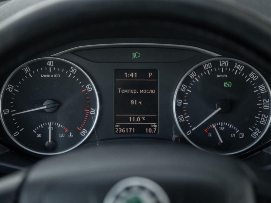 Skoda Octavia II (A5) Рестайлинг Тюмень  - изображение 9